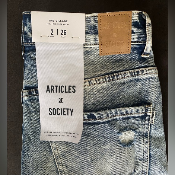 Articles of Society Village Distressed straight leg jeans - Picture 5 of 5